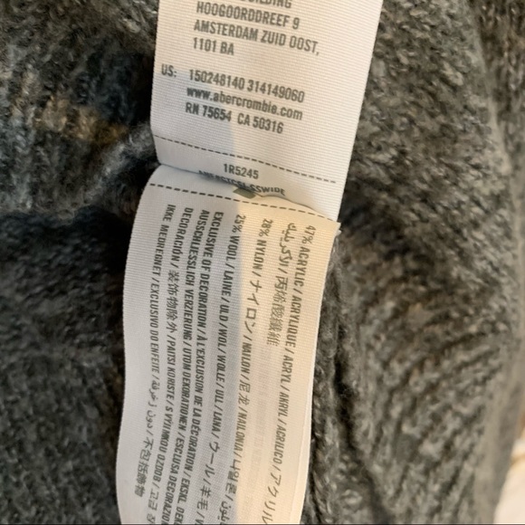 Abercrombie & Fitch wool blend cardigan - Picture 3 of 3